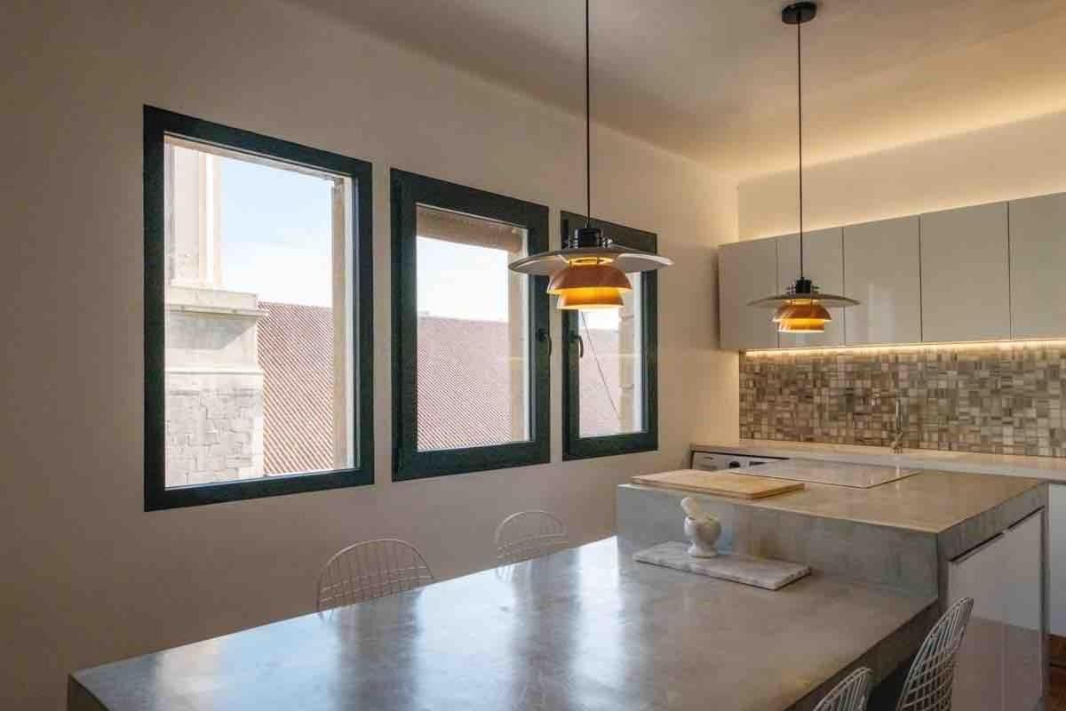 Increible Penthouse De 107 Mts Con Vista Al Casco Historico * Santiago